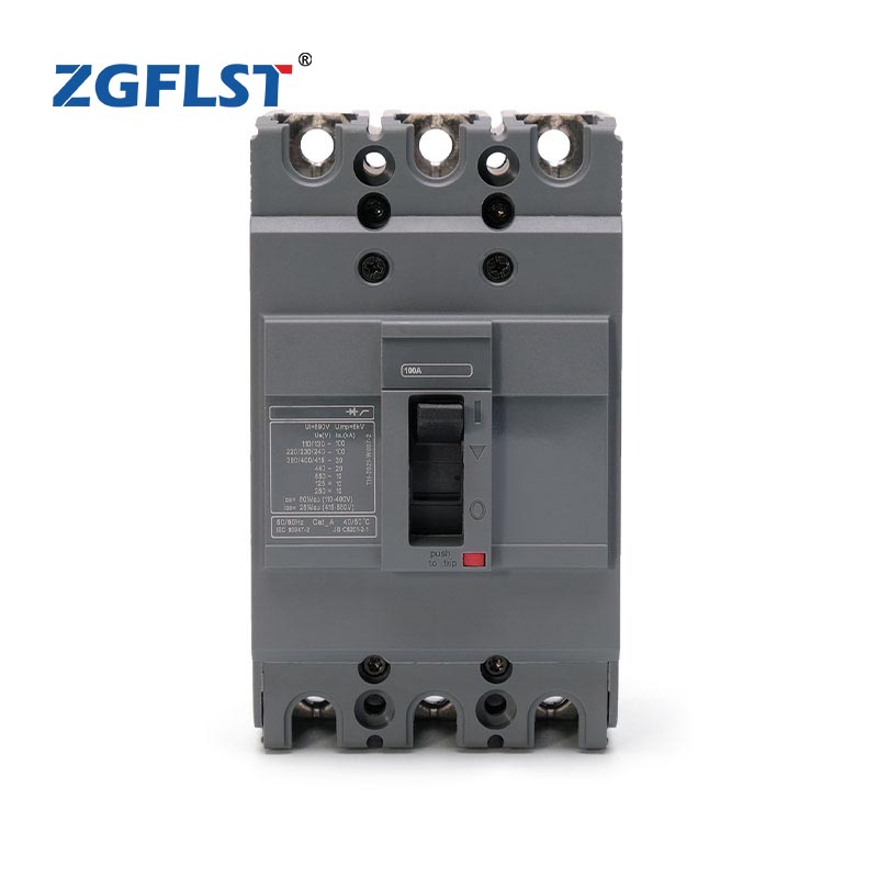 EZC100  3P